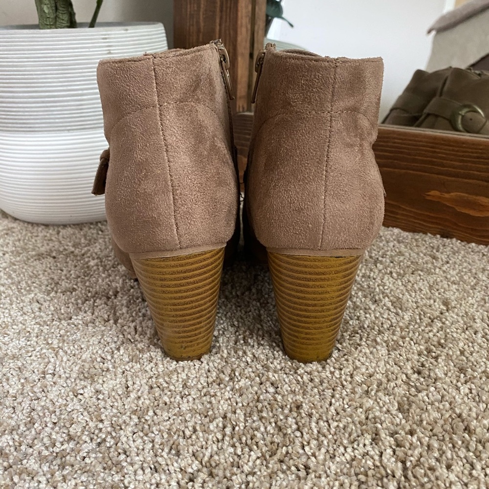 Booties - Picture 4 of 6